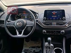 نیسان ئەلتیما